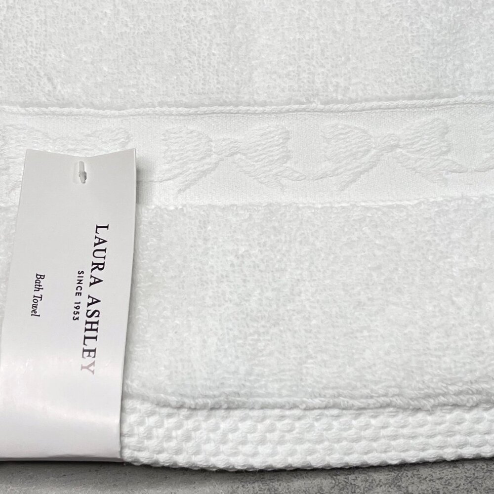 Laura Ashley 6Pc White Bows Bath Towels Set - Picture 7 of 7